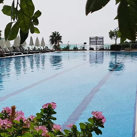 Luxury In Goldcity Complex